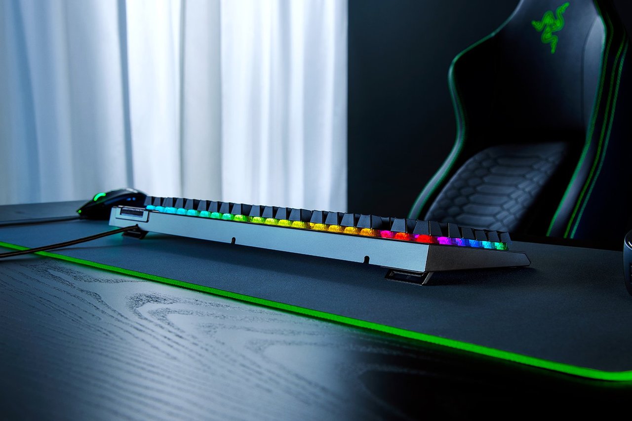 Razer BlackWidow V4 X 電競遊戲鍵盤