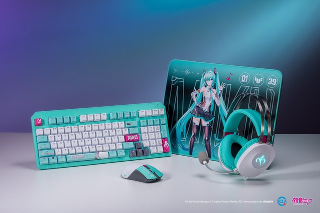 ASUS TUF GAMING X HATSUNE MIKU初音未來 鍵盤 / 滑鼠 / 耳機 / 鼠墊 套裝