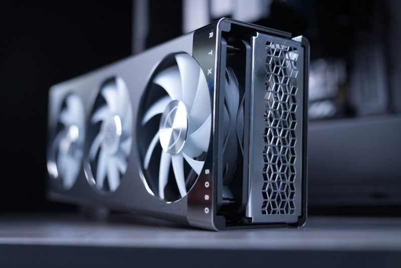 Cooler Master 客製化 GeForce RTX 5080 16GB GDDR7 OC 顯示卡