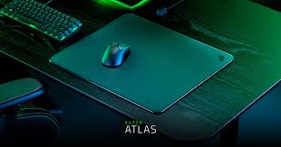 Razer Atlas Premium 強化玻璃遊戲滑鼠墊
