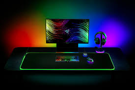 Razer Goliathus Chroma 細緻布質滑鼠墊