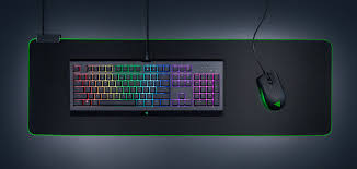 Razer Goliathus Extended Chroma 軟式遊戲滑鼠墊
