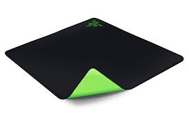 Razer Gigantus Elite 滑鼠墊
