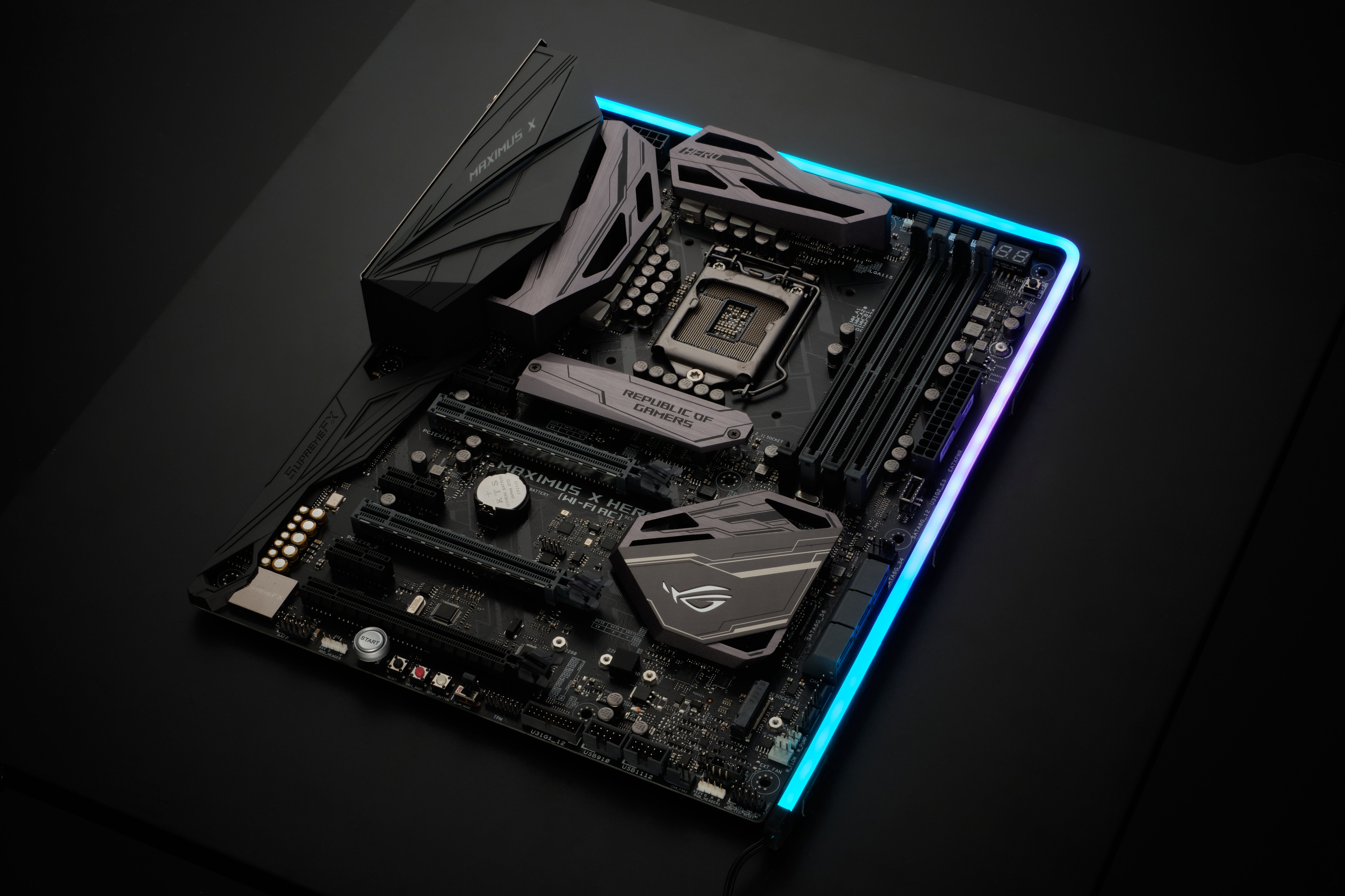 Phanteks 追風者 DIGITAL RGB NEON LED KIT COMBO SET