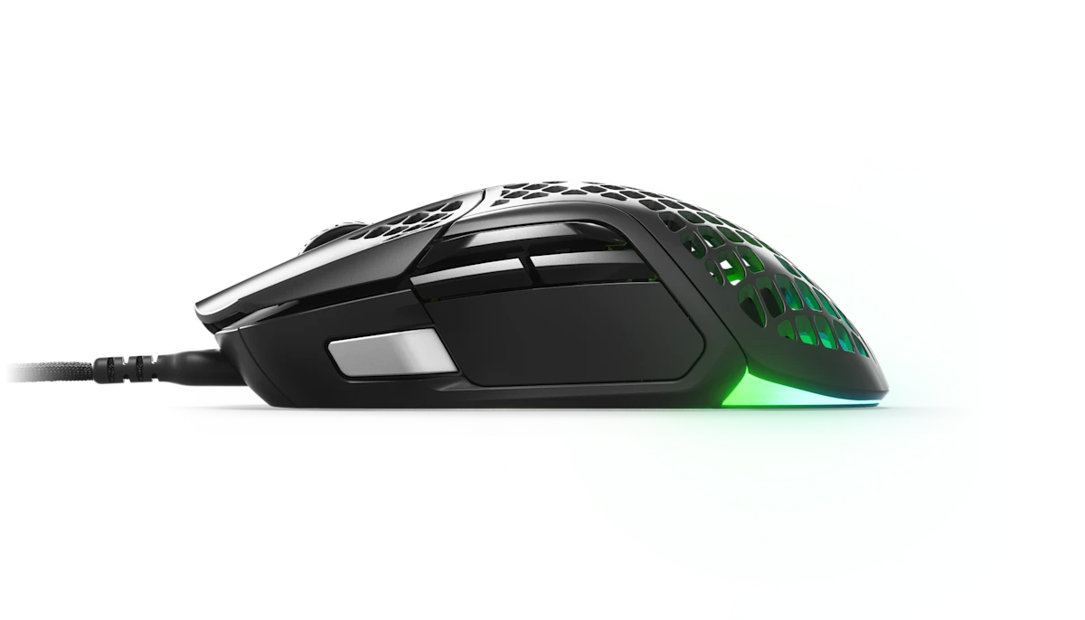 SteelSeries Aerox 5 遊戲滑鼠