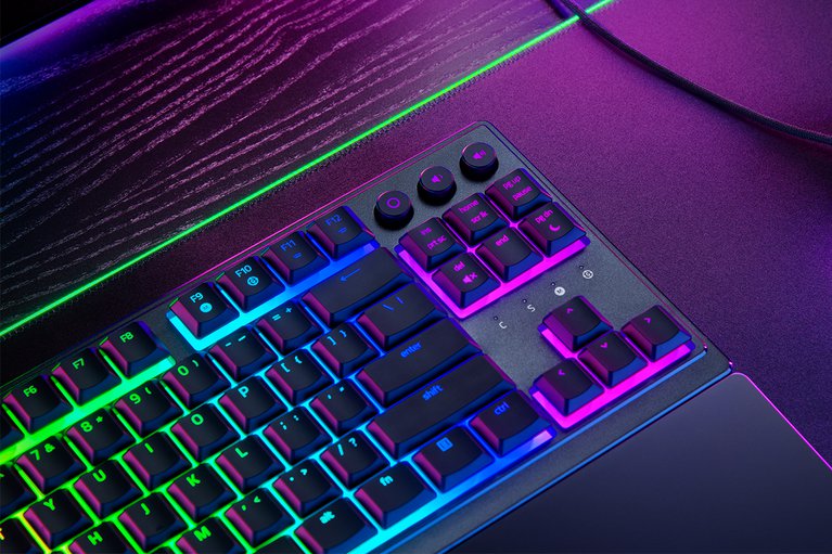 Razer Ornata V3  機械式薄膜短軸 RGB 鍵盤 TENKEYLESS/FULLSIZE