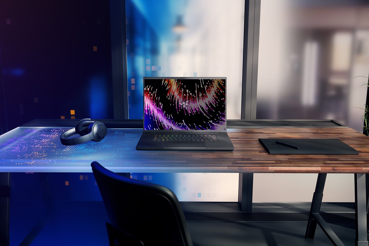 (筆電機皇)Razer Blade 18 18" QHD 240hz i9-13950HX 32GB RTX4090 16GB 2TB SSD 筆記型電腦