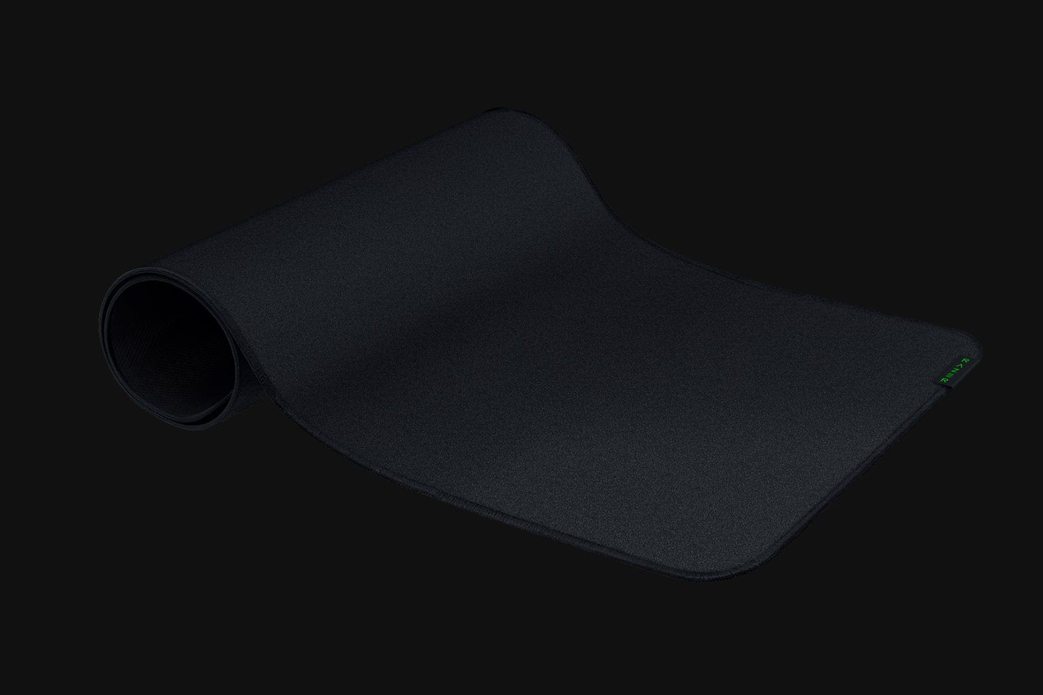 Razer Strider - XXL 混合式滑鼠墊