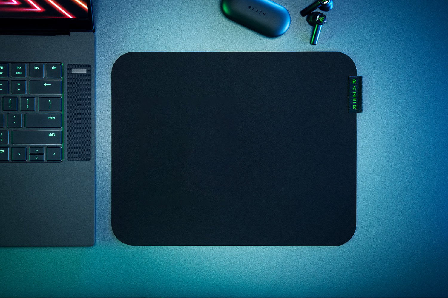Razer Sphex V3 - 大 超薄硬質遊戲滑鼠墊