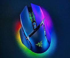 Razer Basilisk V3 Pro 人體工學無線遊戲滑鼠 (黑/白)