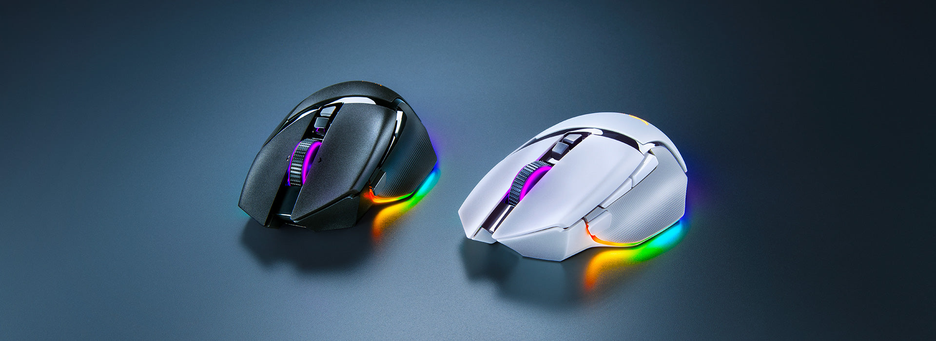 Razer Basilisk V3 Pro 人體工學無線遊戲滑鼠 (黑/白)